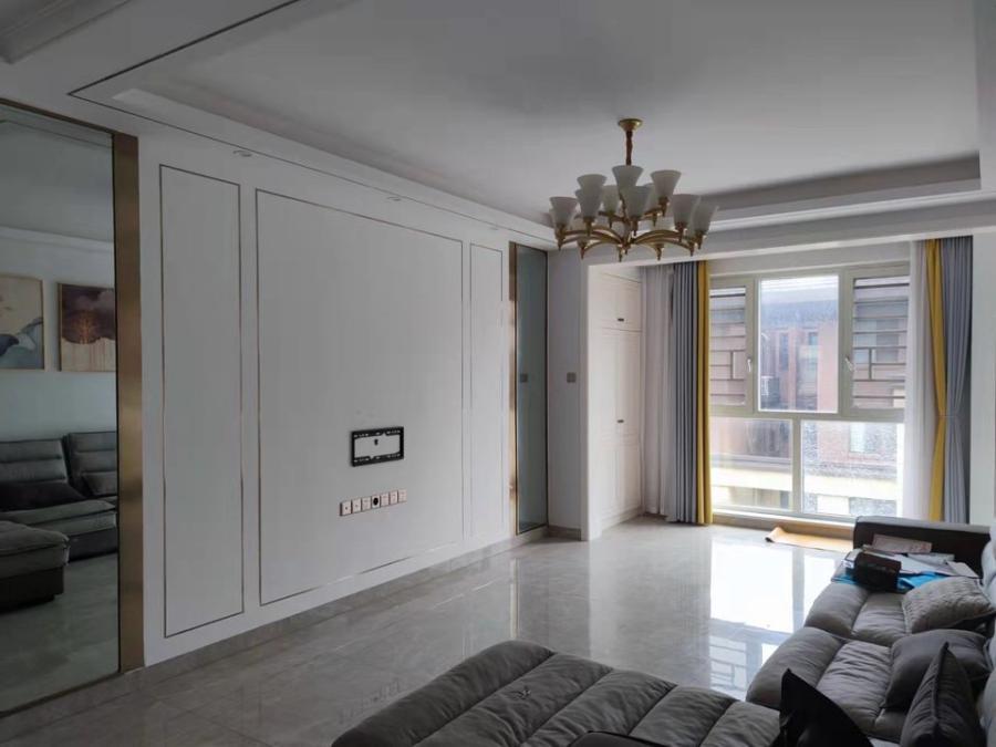 金地三千府法拍房六期洋房Y-5666棟502室房屋及房屋內(nèi)現(xiàn)有的家具、家電