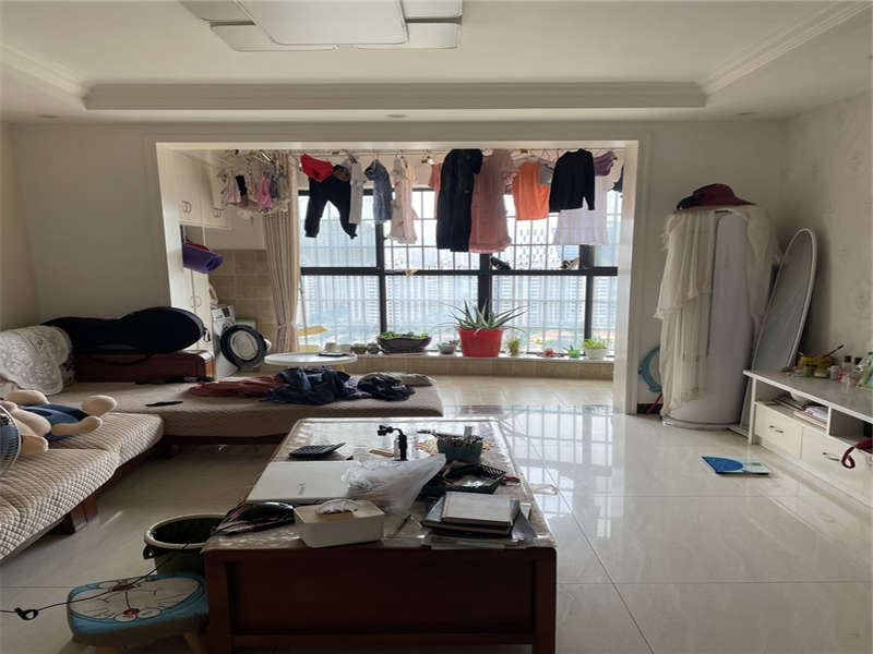 金澤園小區(qū)法拍房二期2、3棟2502室