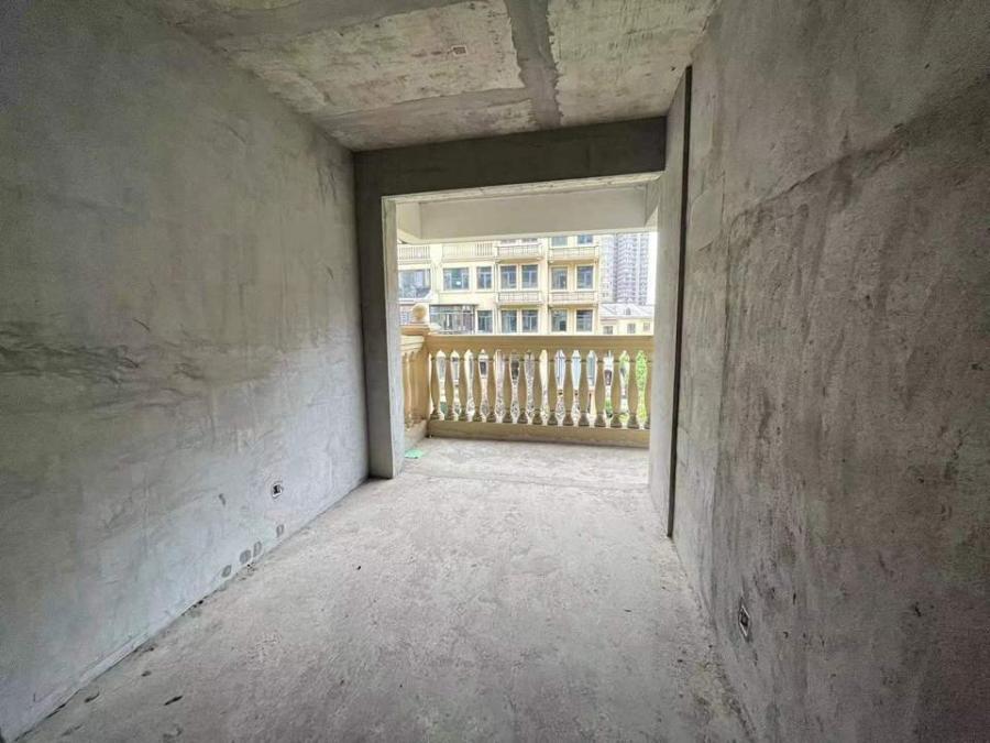 潤(rùn)和星城潤(rùn)和紫郡法拍房45#棟404室