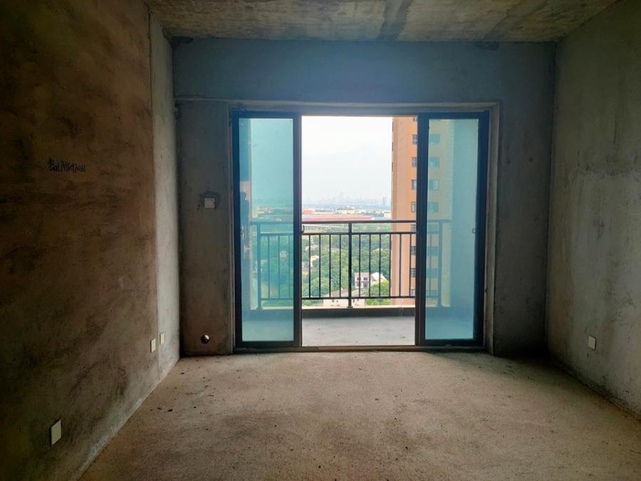 學(xué)府星城法拍房6、7棟及地下室1703室