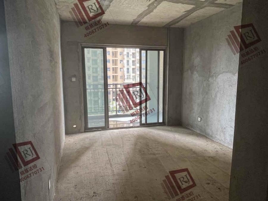 學(xué)府星城法拍房6、7棟及地下室407號(hào)