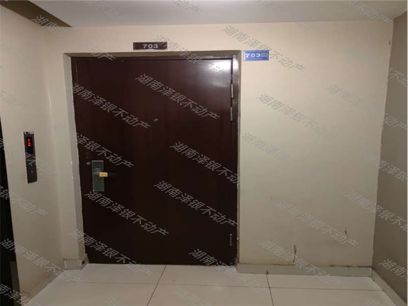 萬科城法拍房3、4棟703房