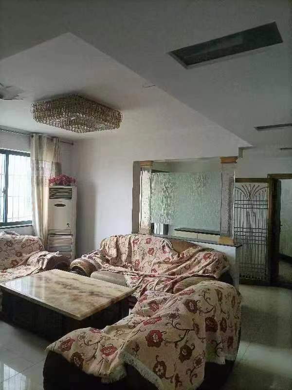 華天LOHO小鎮(zhèn)法拍房1棟2809、2810號