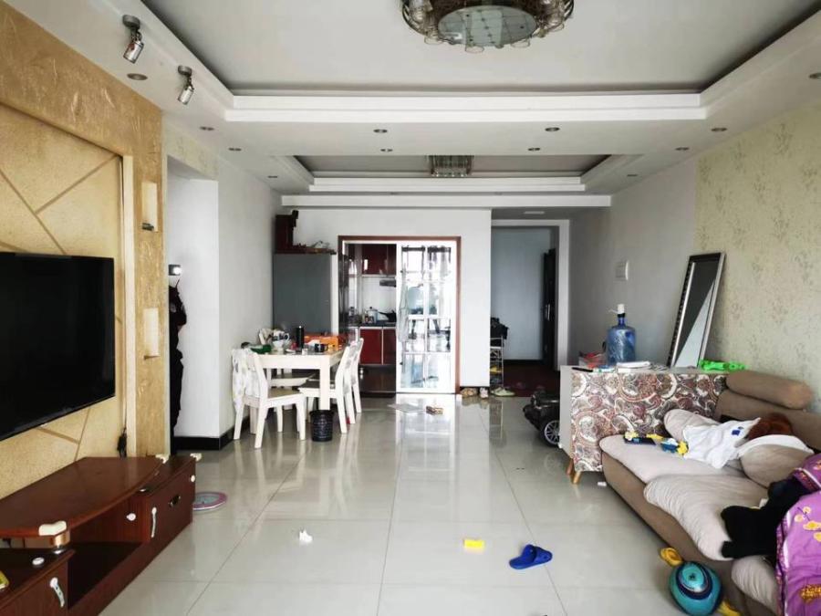 增輝凱旋帝景法拍房5棟2407室、2408室（實(shí)勘為5棟2404號(hào)）