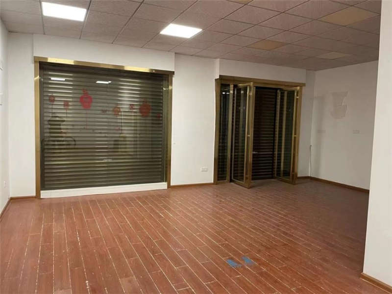 星沙鎮(zhèn)三產(chǎn)業(yè)街法拍房3片6組合1、2號101室