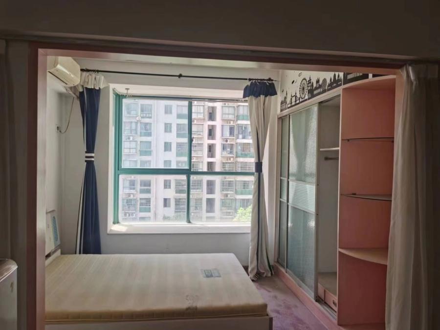 曙光大邸法拍房1、2、3、4棟及裙樓711號