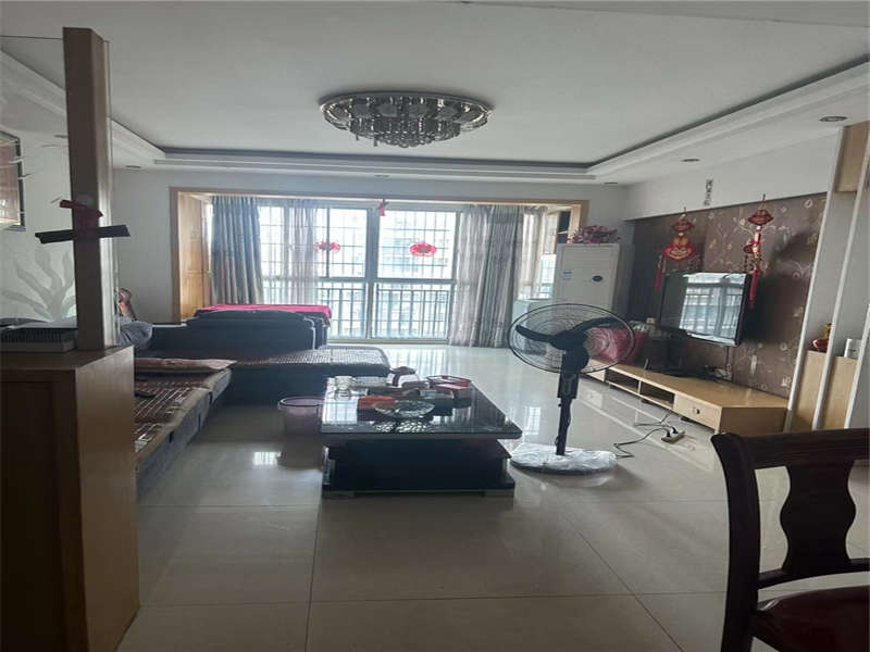 增輝凱旋帝景法拍房5棟1107、1108房