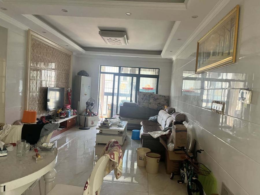 易通新城法拍房1、2棟608室