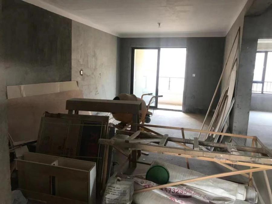 惠天然梅嶺國(guó)際（高瑞雅園）法拍房一期1棟2601房（雙學(xué)區(qū)）