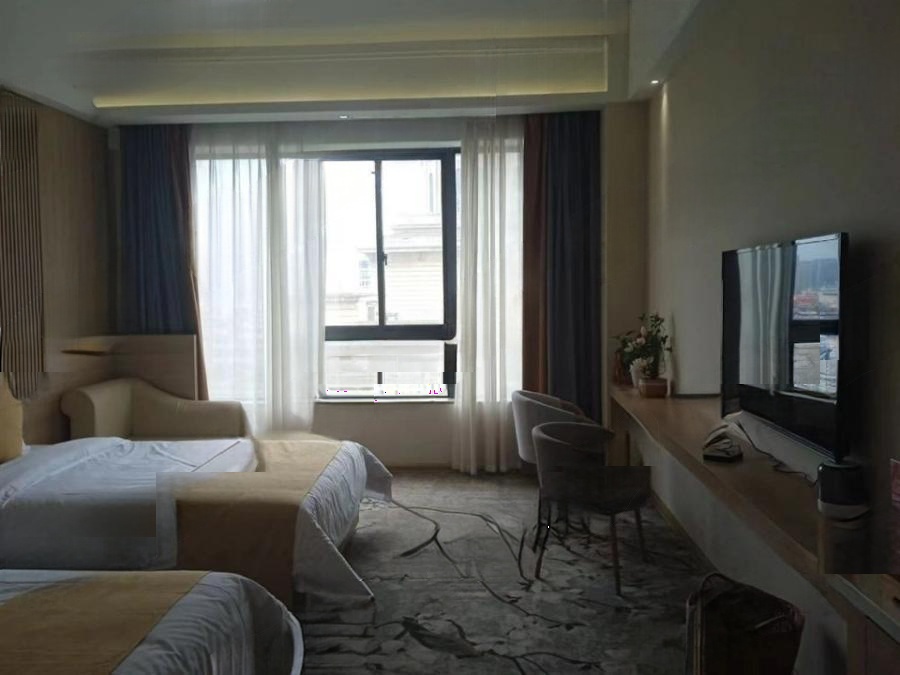 湖南華隆（火焰開發(fā)區(qū)二片）法拍房1棟714號(hào)