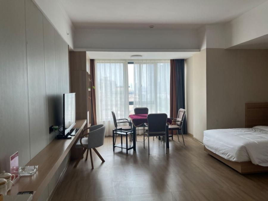 湖南華?。ɑ鹧骈_發(fā)區(qū)二片）法拍房1棟703號(hào)