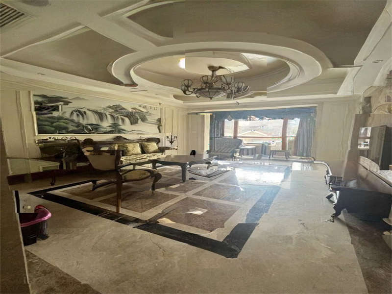 堤亞納灣（沙河城）法拍房9-61棟102、103（雙學(xué)區(qū)）（別墅）