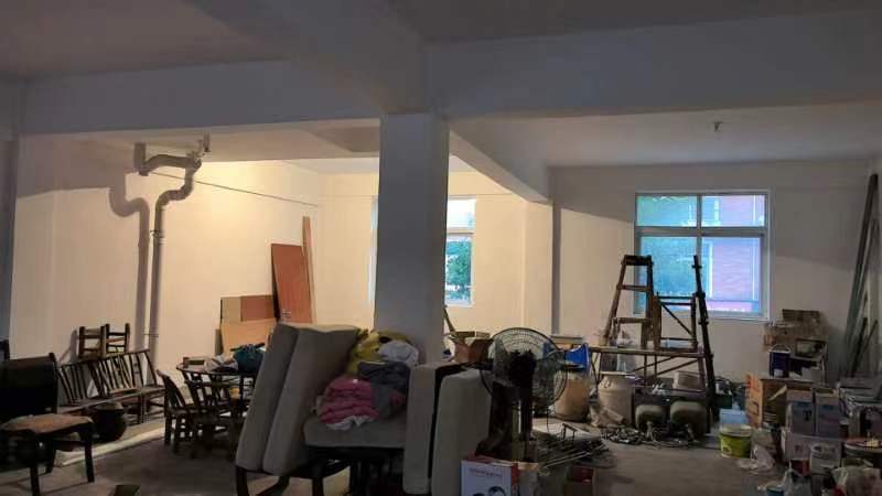 湖南金鷹機電大市場法拍房四區(qū)四棟205室、305室、405室