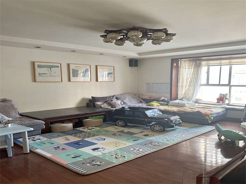 惠澤園法拍房A1，A2，B1，B2棟504號及其室內(nèi)家具家電物品