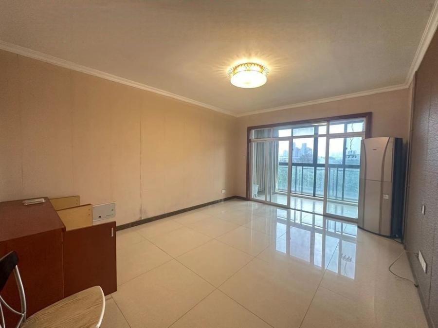 藏瓏湖上國際花園法拍房1-1、1-2、1-3棟6003