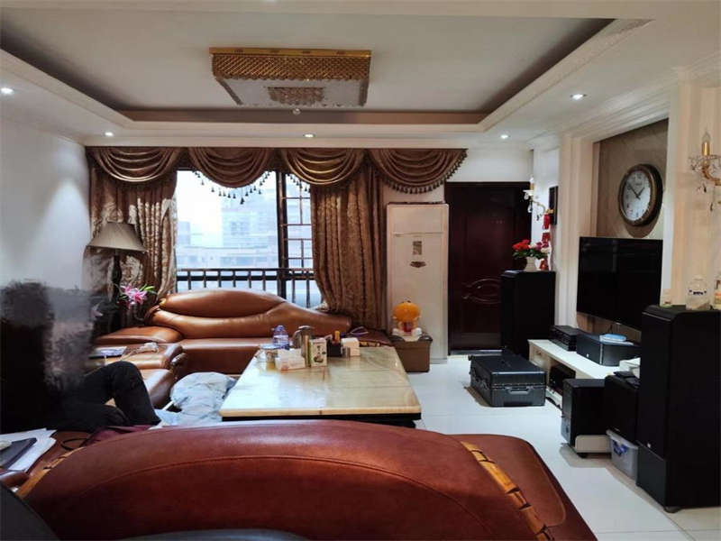 和莊公寓法拍房A區(qū)2、3號棟2412號