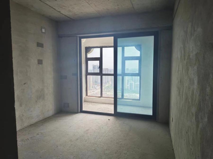 明昇壹城（明昇時(shí)代廣場）法拍房二期14棟4703號(hào)（雙學(xué)區(qū)）