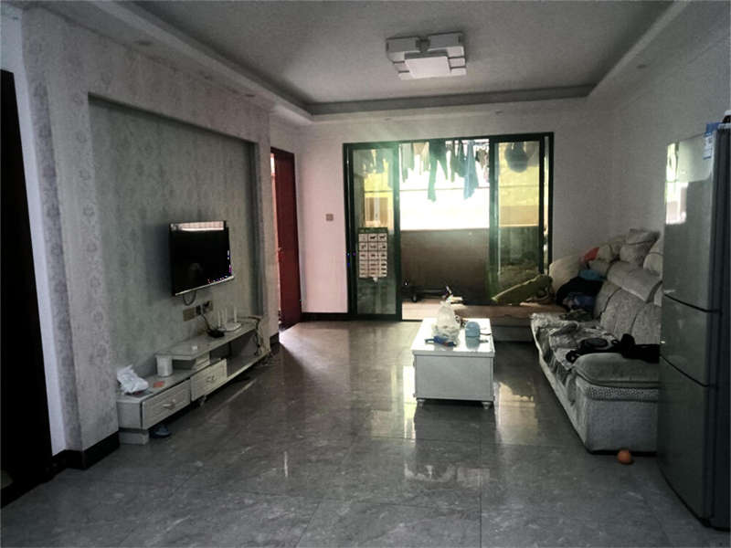 富基世紀(jì)公園法拍房39#、40#棟205室