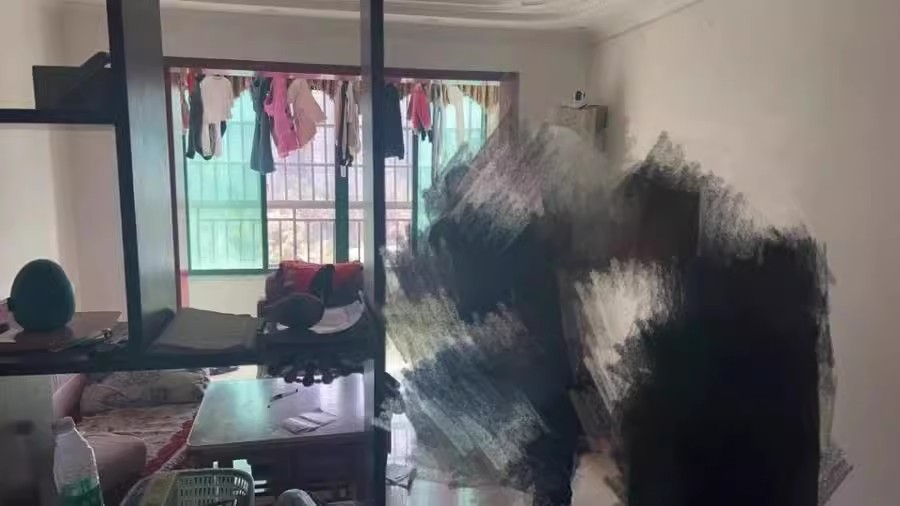 富基世紀(jì)公園法拍房54#、55#棟806室