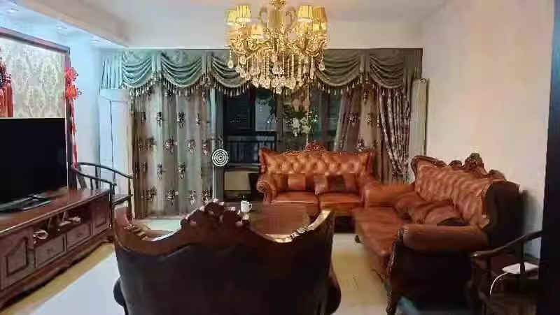 （7.5折）中海國際社區(qū)二期一區(qū)法拍房7、8棟808號