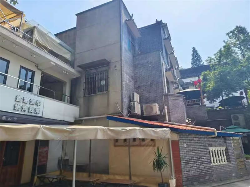 望月湖小區(qū)(望月湖三片)法拍房101、201等3套房產(chǎn)