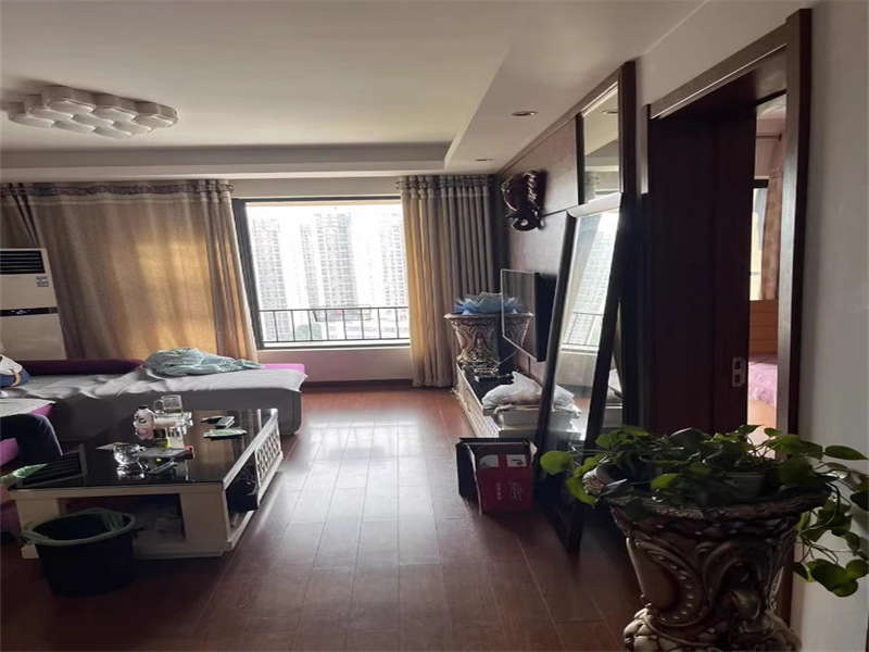 萬(wàn)科金域華府法拍房三、四期2棟、3棟、商業(yè)B區(qū)2414號(hào)