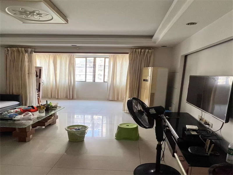 陽(yáng)明山莊法拍房三期19棟701房