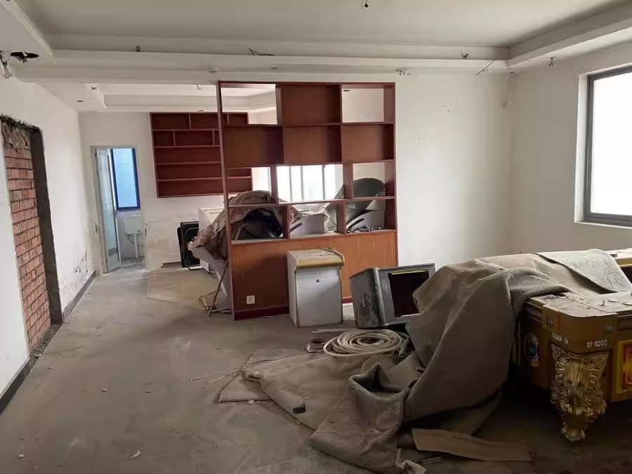 人瑞瀟湘國(guó)際（和諧瀟湘大廈）法拍房1813號(hào)