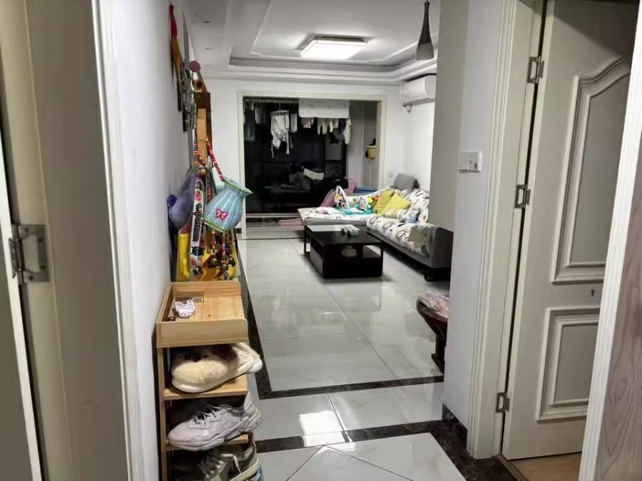 芙蓉萬國(guó)城MOMA（卓越匯富苑）法拍房6棟603