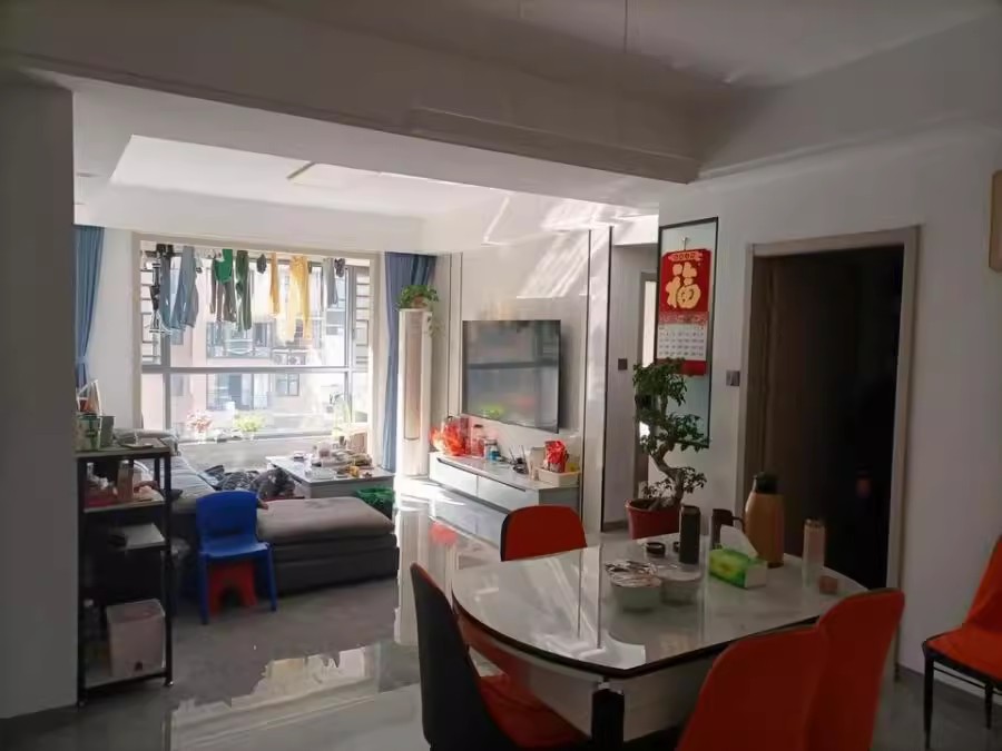 楚天世紀城西苑法拍房1棟2902房