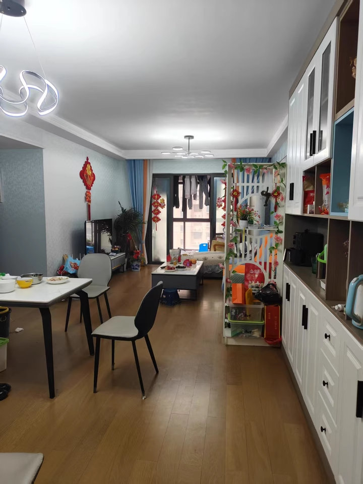 （雙學(xué)位）陽光城尚東灣青檸園（臨景園）法拍房12棟1008號房