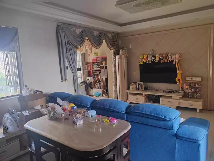 （7.8折）華潤(rùn)置地廣場(chǎng)一期法拍房5棟1201房