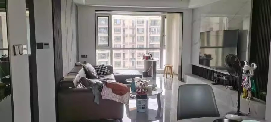 （7.3折）保利大都匯二期北區(qū)法拍房D1棟3205號