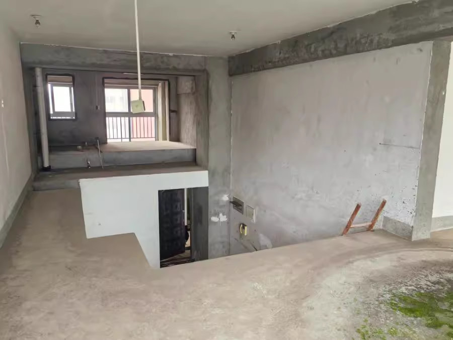 華菱藍調(diào)國際法拍房1號棟1008號房