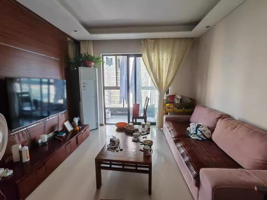 （撿漏房）萬科金域藍(lán)灣法拍房1棟1705號(hào)房屋及房屋內(nèi)家具家電物品