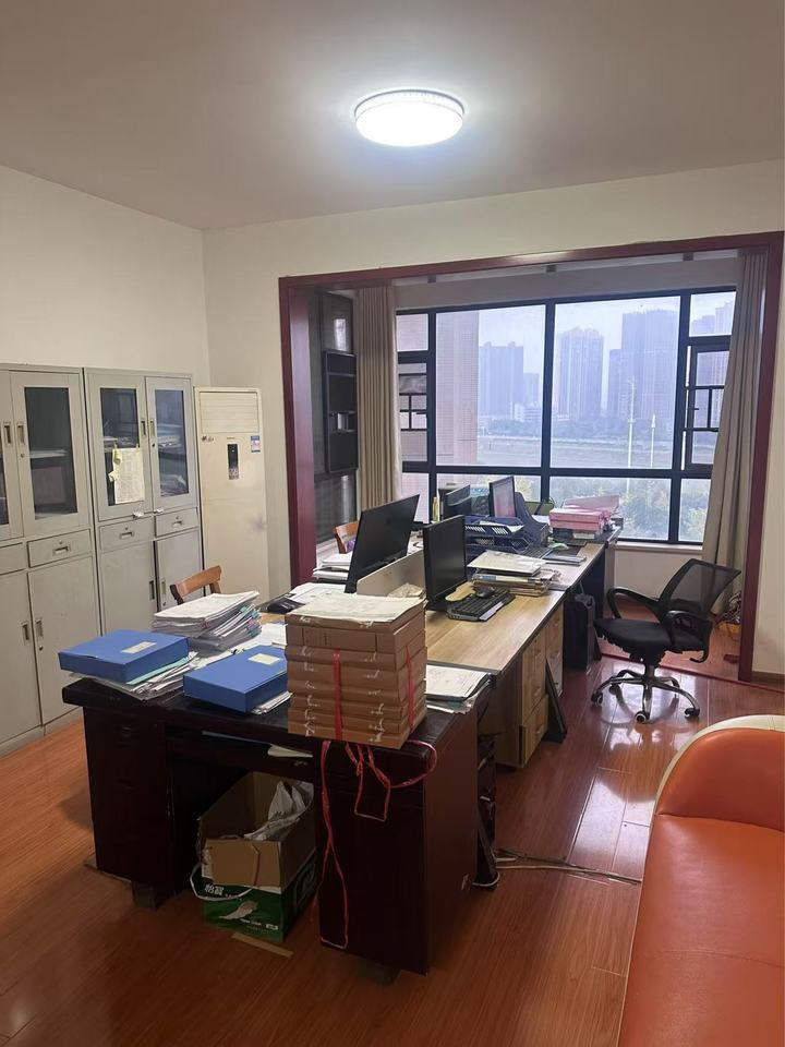 （河景7折）輝煌國際城（輝煌城）法拍房二期7棟1001號(hào)