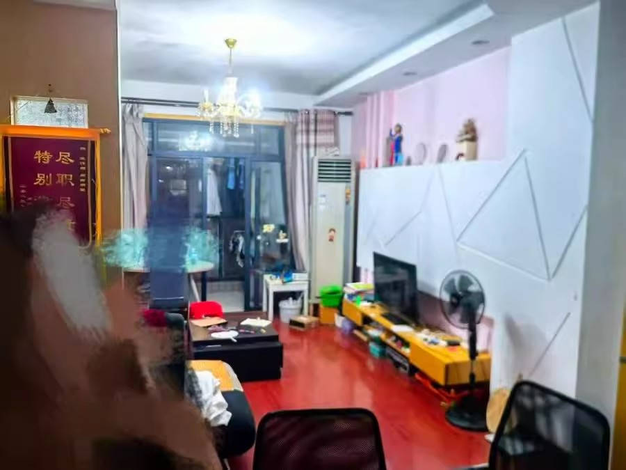 （6折 雙學(xué)區(qū)）湘江世紀(jì)城賞江苑法拍房2棟2301