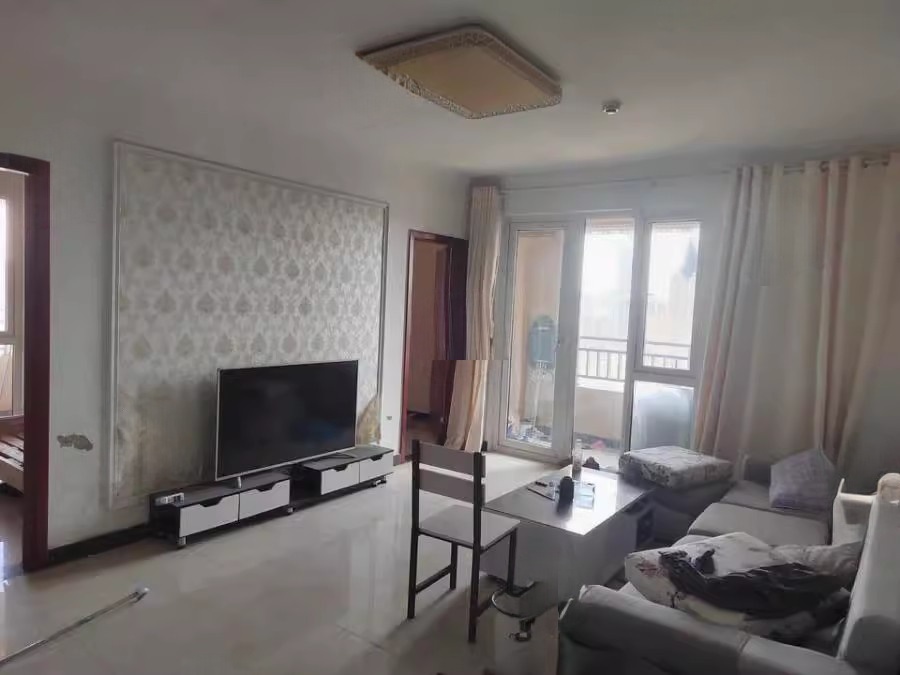 金地格林公館（金地格林苑）法拍房4棟2904房及其室內物品